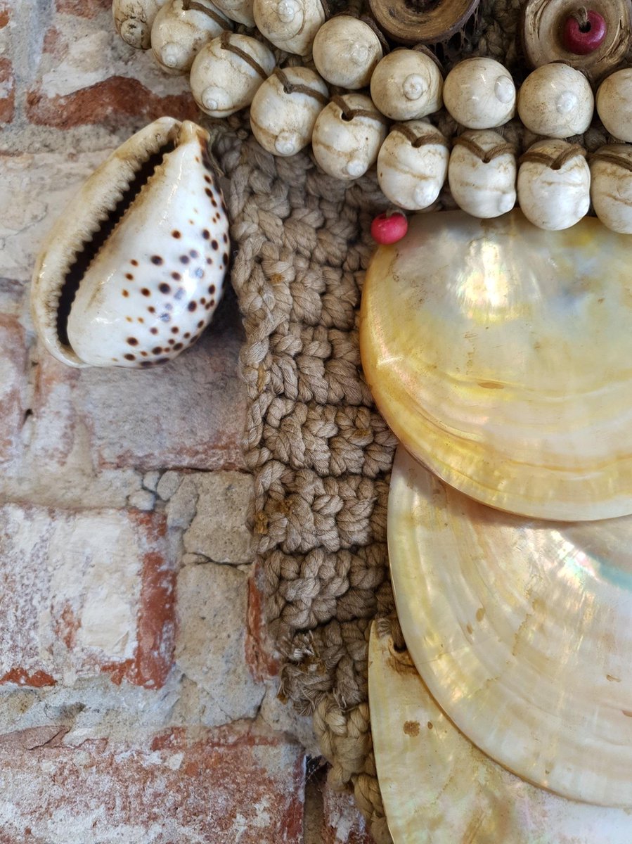 Wandhanger Groot- wanddecoratie - schelpen - handgemaakt - natuurlijke materialen