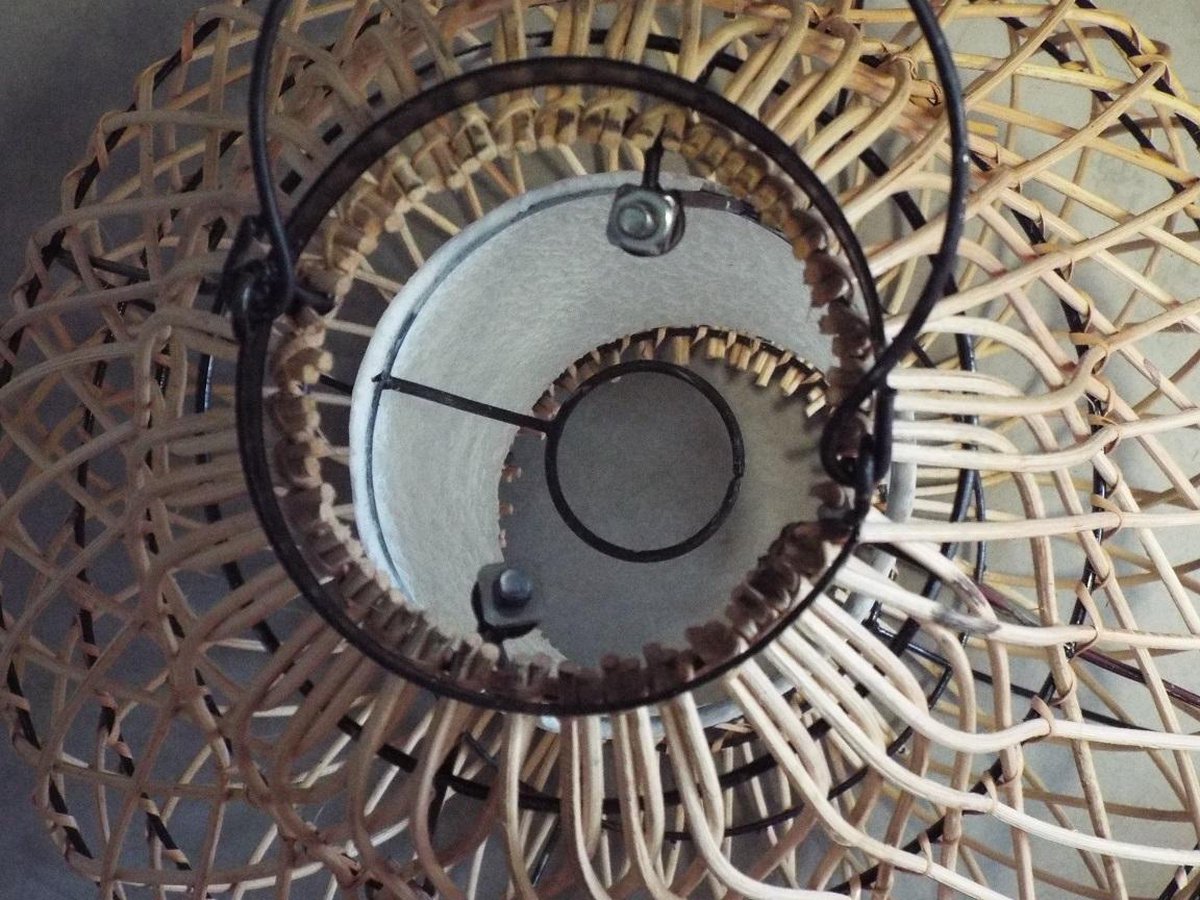 Bali-Goeds - rotan lamp - lamp rotan - rotanlamp - binnen en buiten