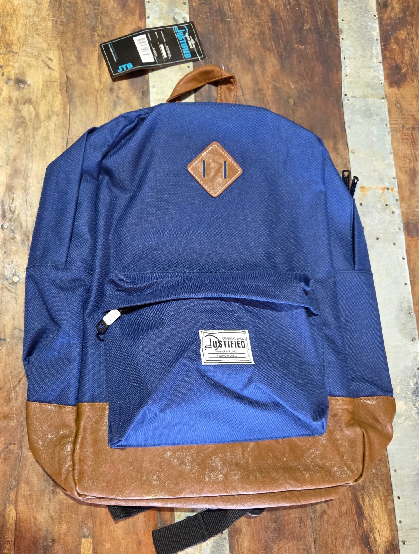 Justified  Ruzak Blauw