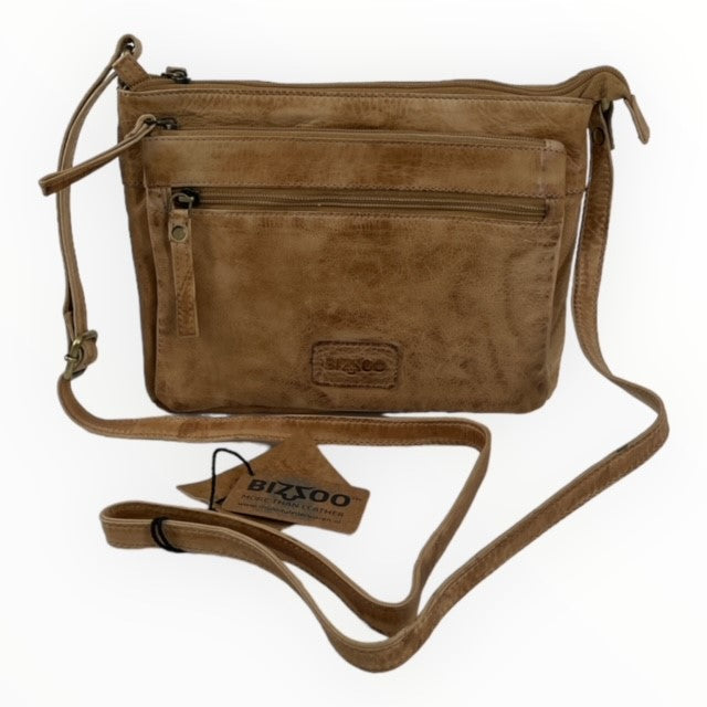 Bizzoo bag with long shoulder strap and front pocket natural